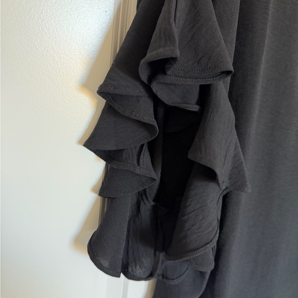 Ivy Jane Black Ruffle Sleeve Blouse - Picture 4 of 8